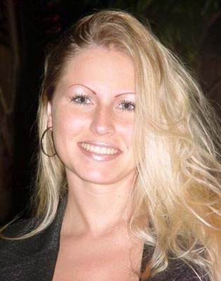 CJustine7.jpg (20430 bytes)